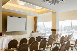 kirov-konferenc-zal-evere